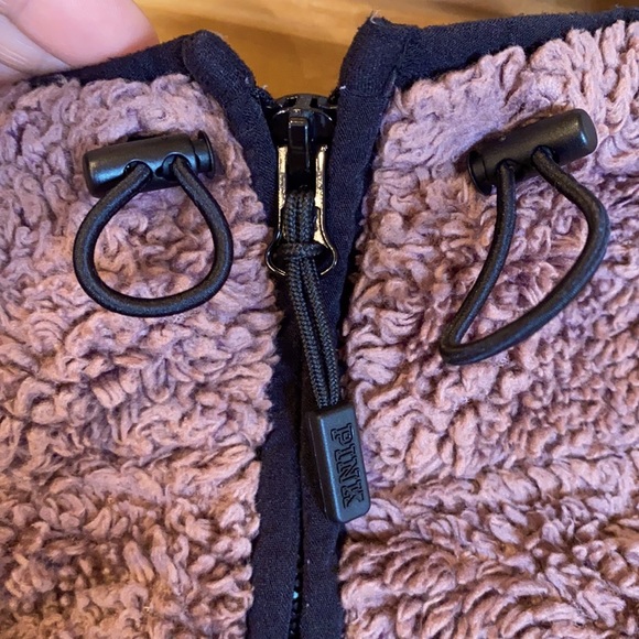 PINK VICTORIA’S SECRET MAUVE SHERPA PULLOVER - Picture 7 of 16